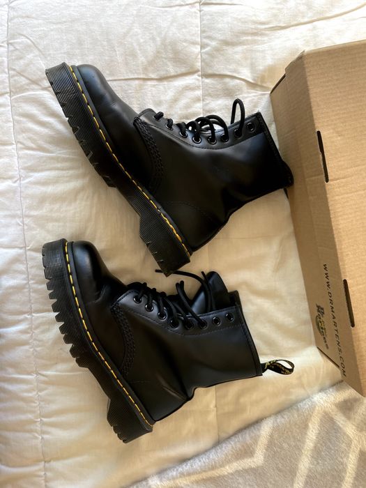 Dr. Martens 1460 Bex, 37 — Novas