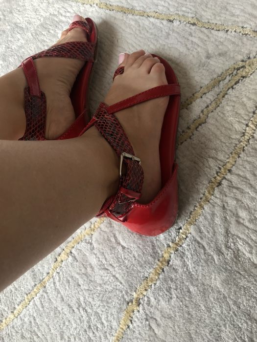 Calvin Klein sandały 37