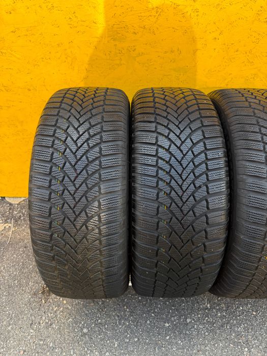 Шини Резина 235.55 R18 Bridgestone Зима
