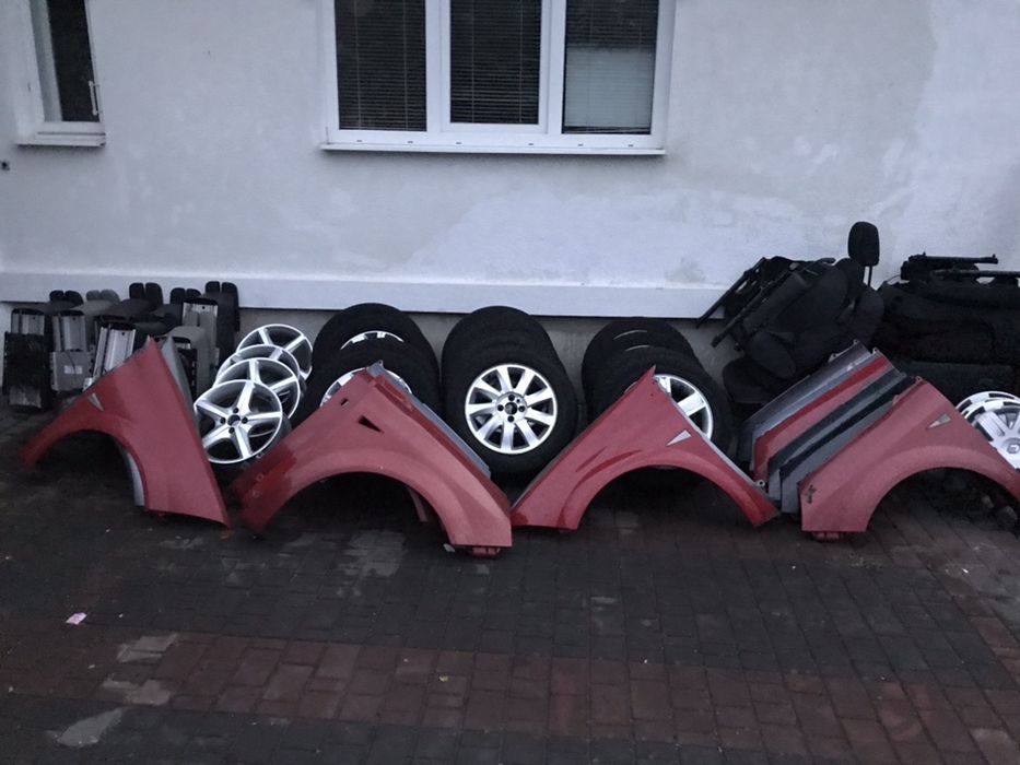 Renault scenic 2 3 великий вибір megane Крило сценік меган праве ліве