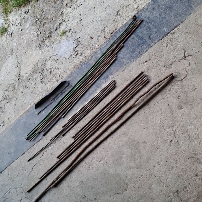 Прут 12,10,8,мм - залишки.