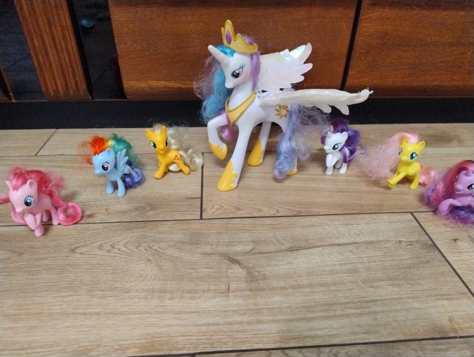 My little pony księżniczka Celestia i sześć małych kucyków