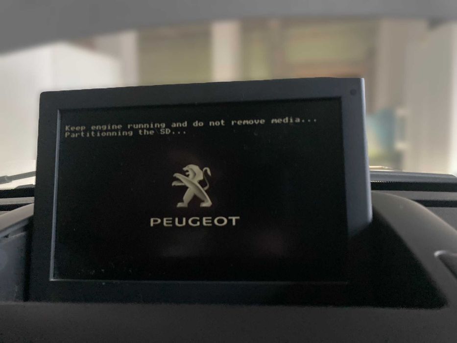 Rádio Citroen|Peugeot - Codificação, Reparação e Atualização de Mapas