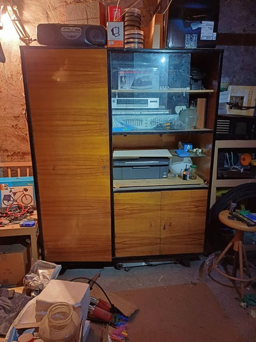 Kredens PRL z lat 1950 - 1960