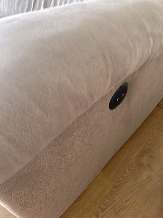 Sofa em Pele Cinza