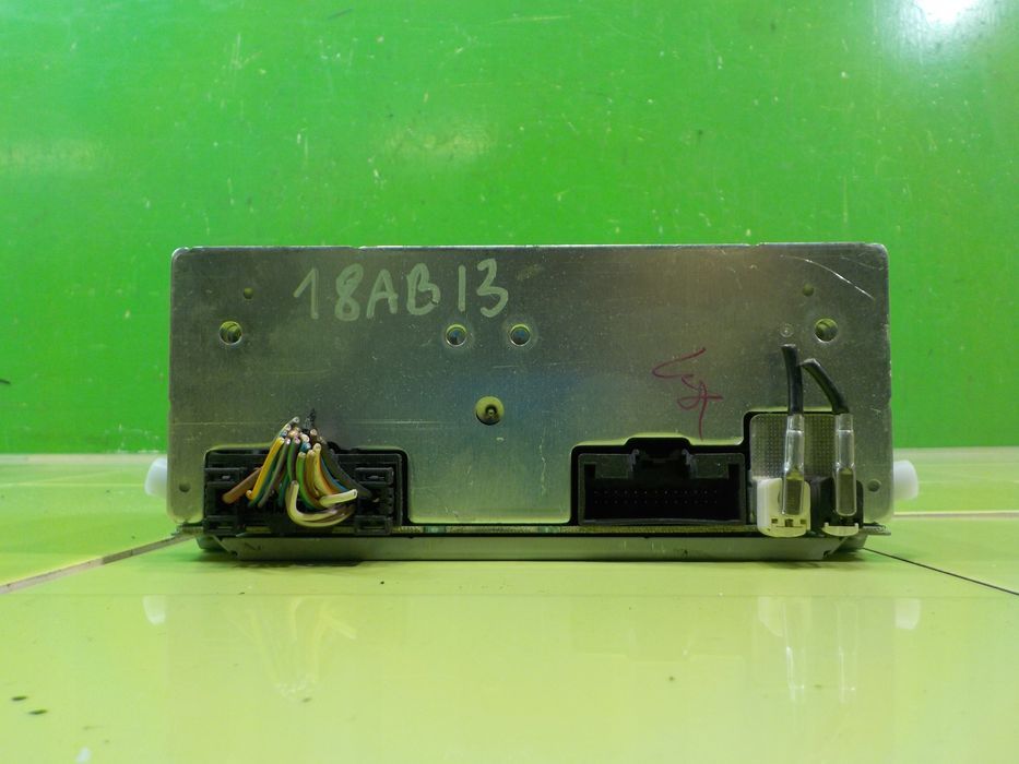 FORD FOCUS MK3 1.0 B 12r KOMBI 5D radio CD BM5T-18C815-XG