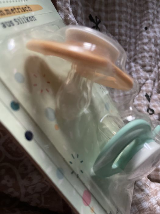 Нові пустушки 5-18міс, ніблер, розвив іграшки, ложка