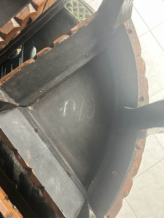 Vintage Mother-of-Pearl Table64552974646786124