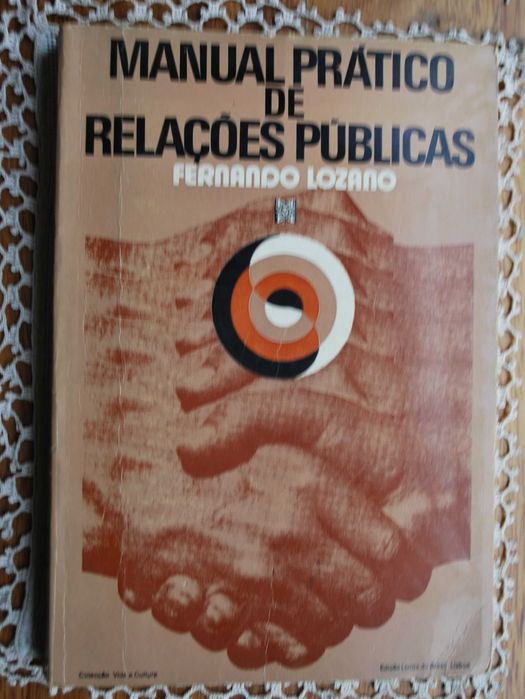 Manual Prático de Relações Públicas de Fernando Lozano