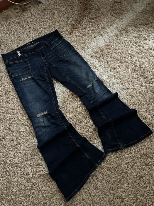 Джинсы Bootcut
