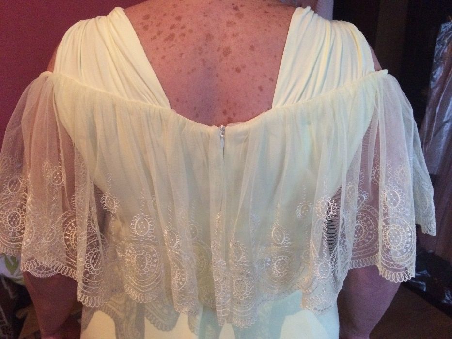 Elegancka sukienka wizytowa 4XL