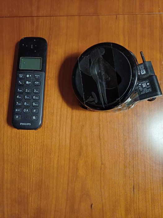Telefone fixo em bom estado