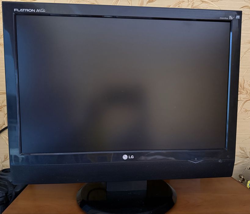 Монітор LG Flatron M208WA 20