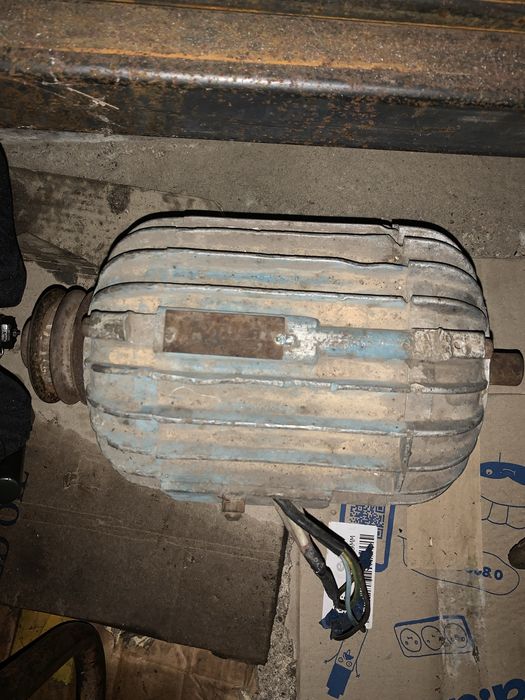 Електродвігатель  2,2 кв 950 об