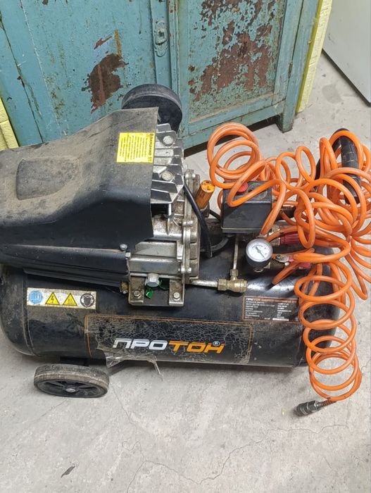 Компрессор на 50 л