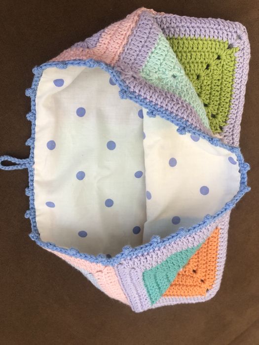 Capa para livro em crochet