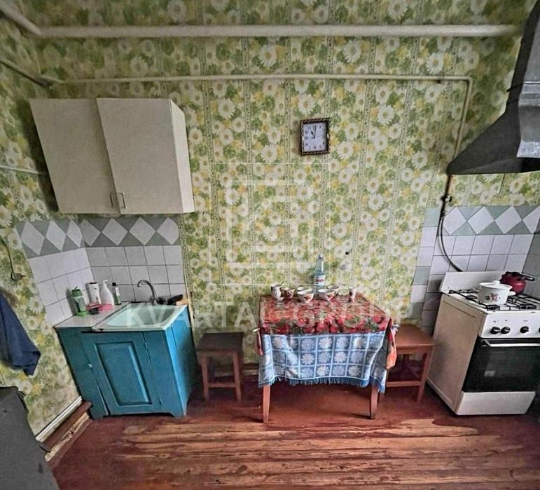 Будинок з ділянкою 12 соток