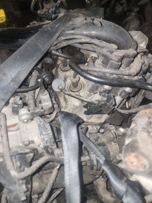 Motor Renault clio 3 1.2 16v turbo D4F784