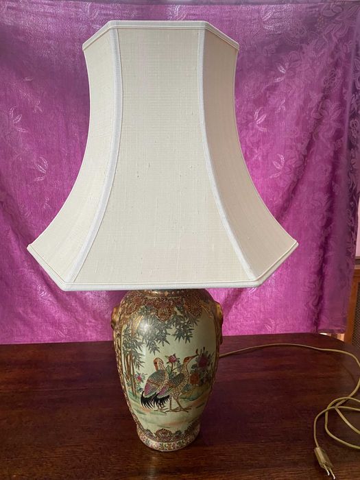 Dwie piękne chińskie duże lampy o wysokości 78 cm