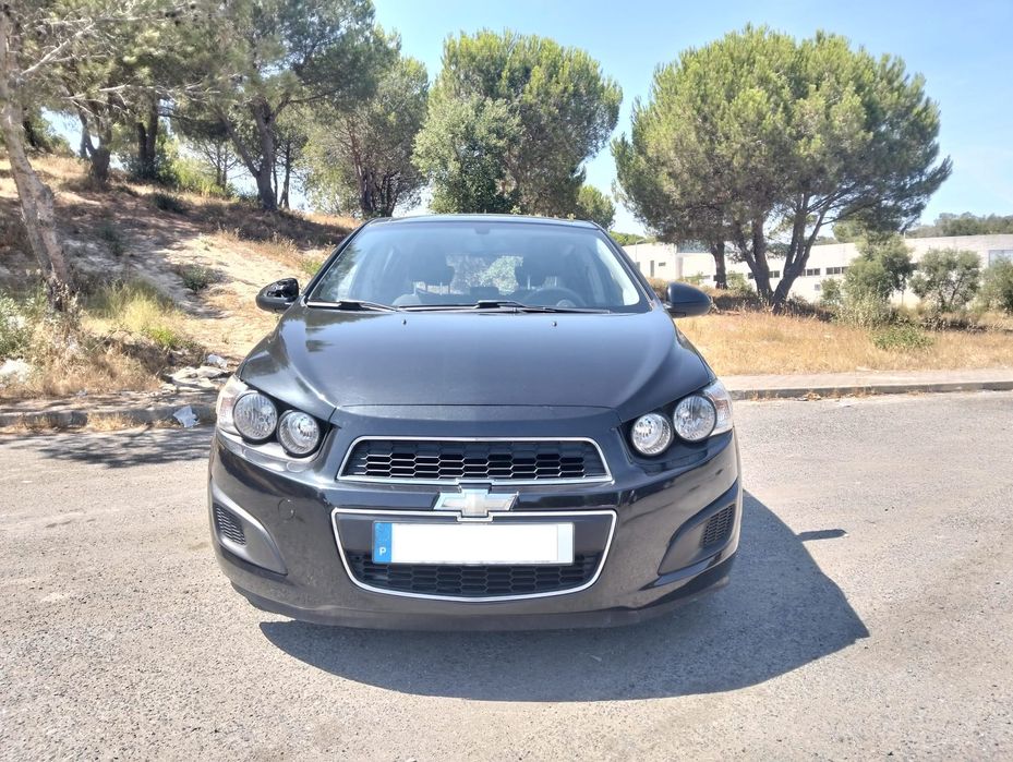 Chevrolet Aveo 1.2 Gasolina ano 2012