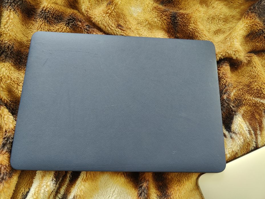 Macbook pro 13 retina 8/256 ssd