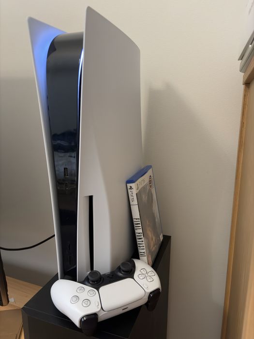 Sony Playstation 5  PS5  Fat с дисководом + джойстик + Final Fantasy 16 диск