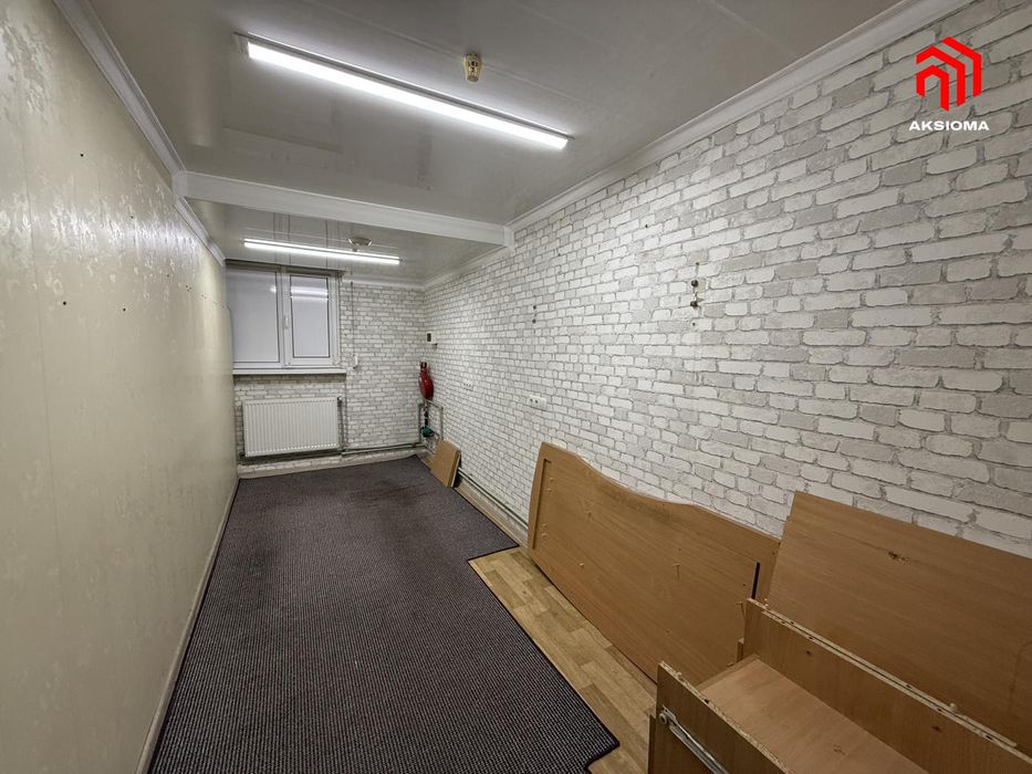 Оренда фасадного приміщення поряд АС2