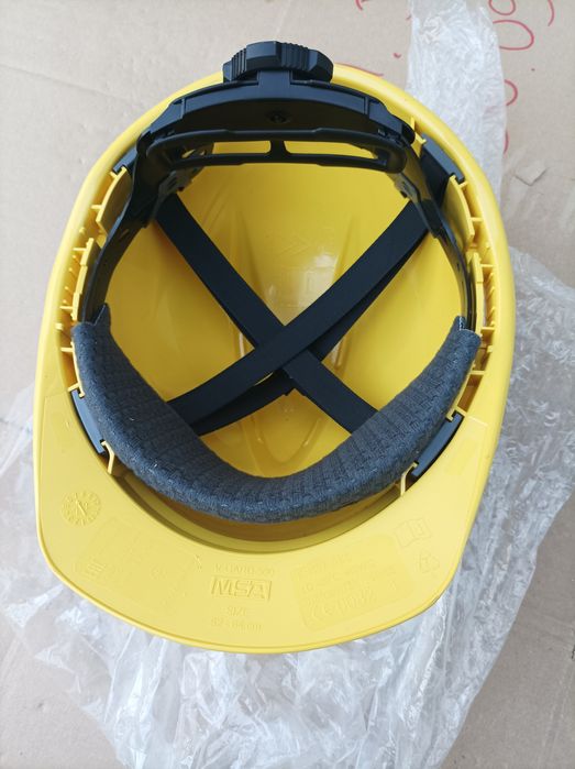 Kask ochronny hełm.