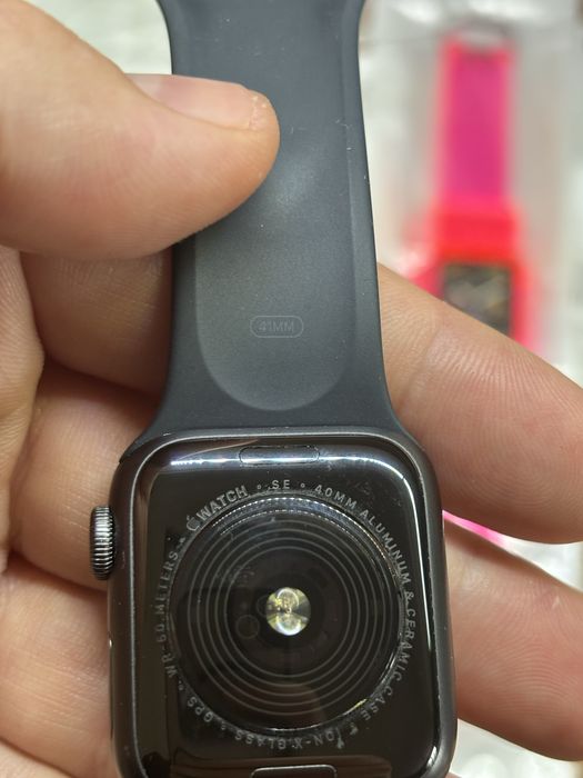 Apple Watch SE 40mm kondycja baterii 85%