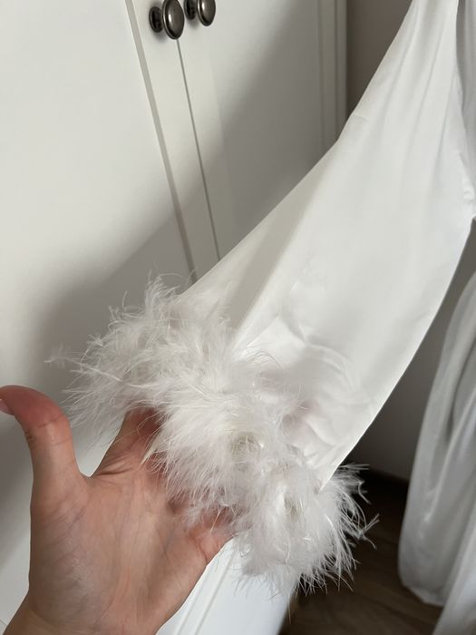 2 szlafroki maxi z puszkiem na przygotowania slubne Envy co.