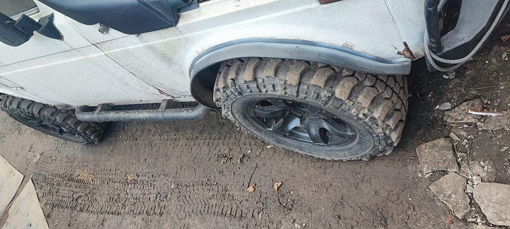 Колеса нива R16 грязевые
