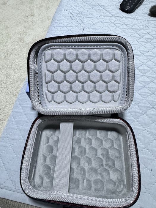 Consola portátil R36s