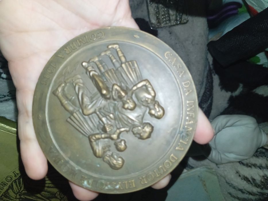Medalha antiga ver fotos