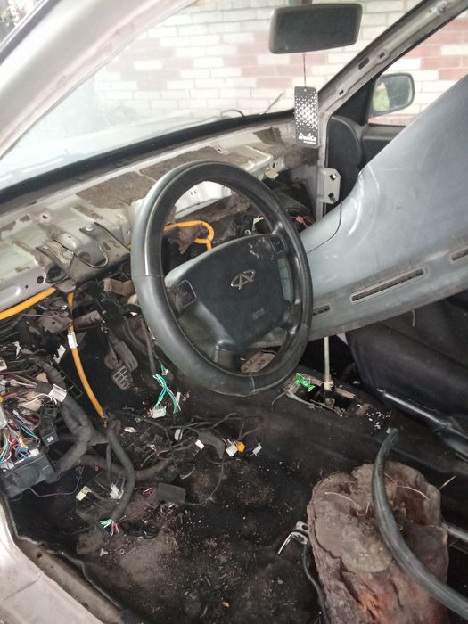 Розбирається Чері Амулет