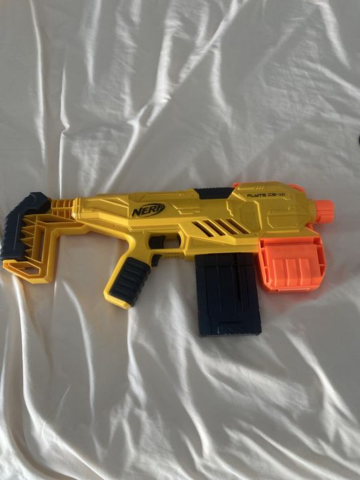 Pistola nerf com balas