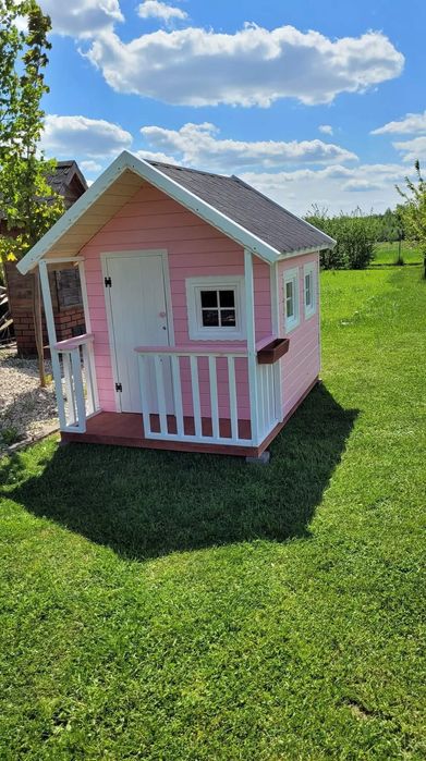 Domek dla dzieci malowany