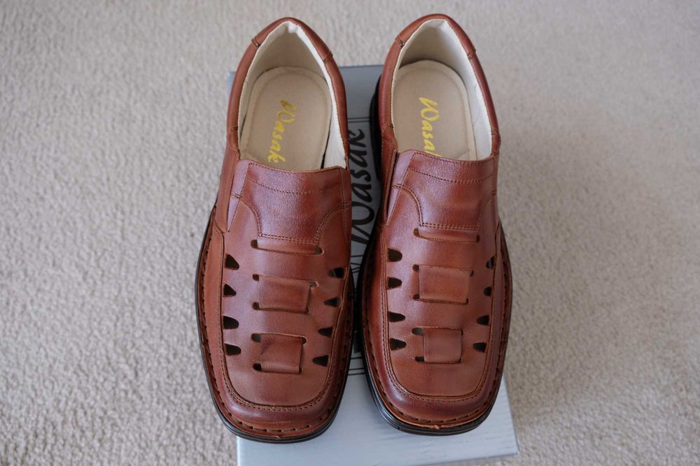 buty męskie- brązowe