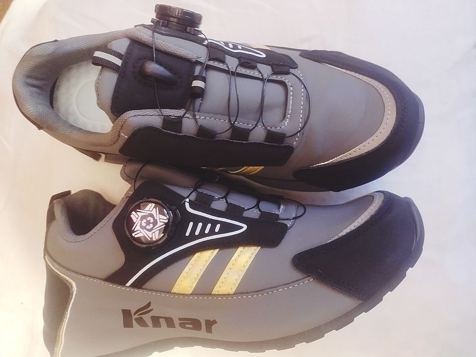 39р./25 см. Осінні кросівки черевики на хлопчика підліткові