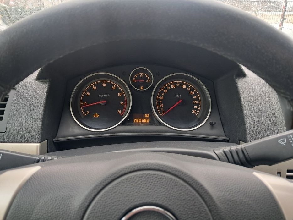 Astra H 2008 1.6 Gaz/benzin