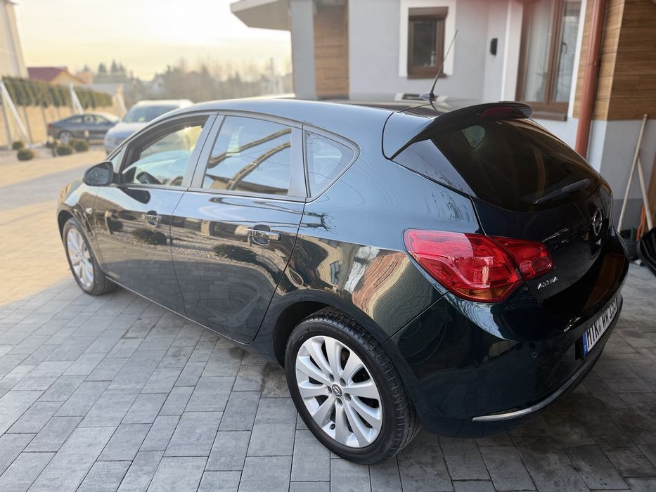 Opel Astra J lift 1.4 Turbo 120KM Bezwypadkowa | Rok 2015 | Niemcy