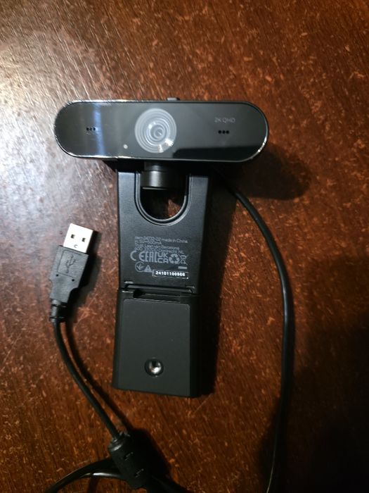 Веб-камера Trust Taxon QHD Webcam Eco Black