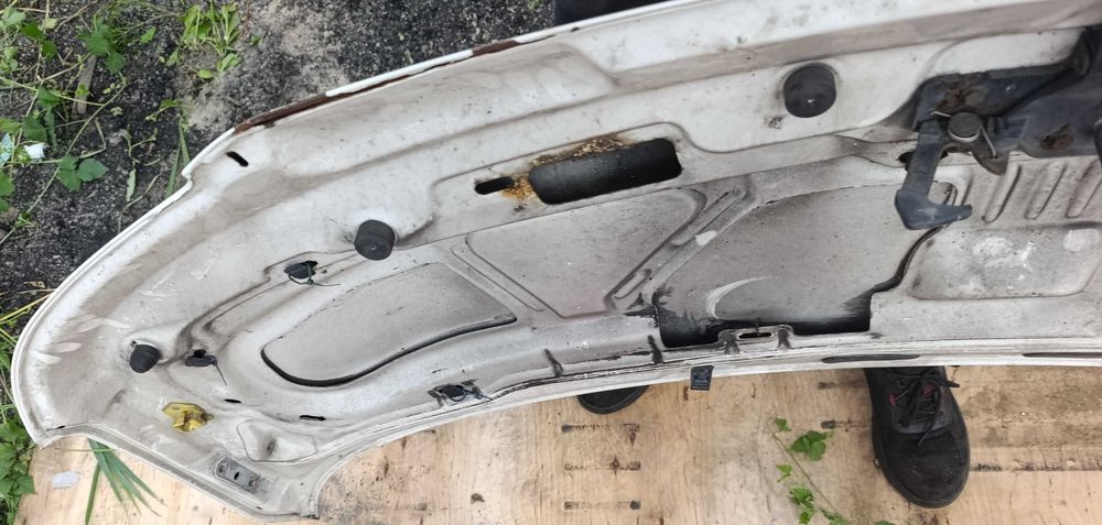 Maska pokrywa silnika VW T5 biała