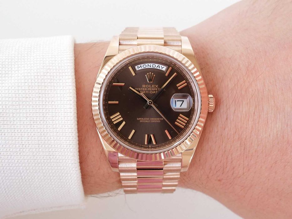 Rolex Day-Date 40 Rose Gold 18K Chocolate Brown Roman Dial