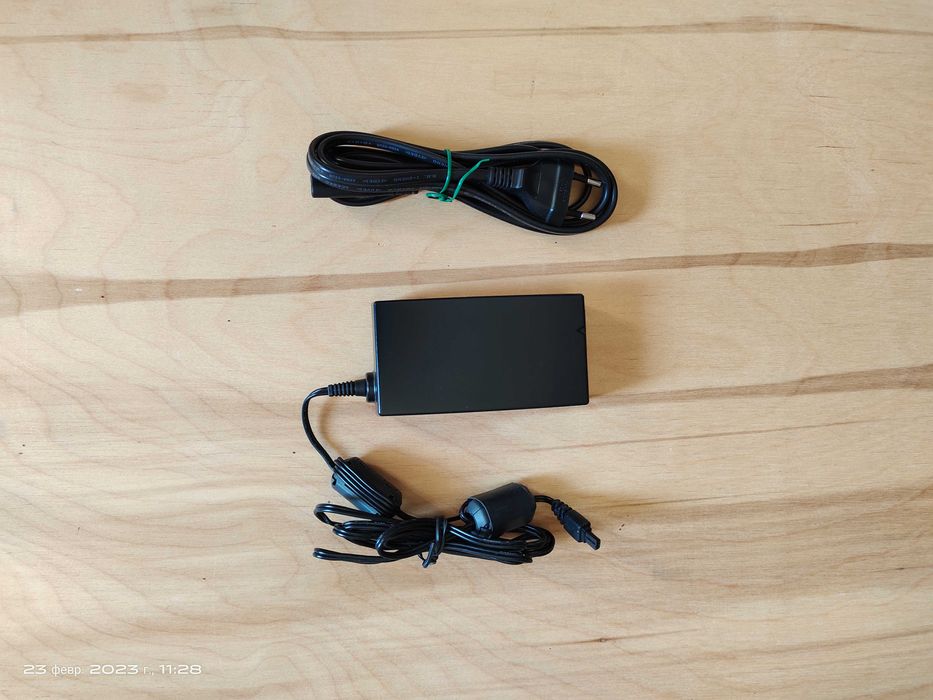 Сетевой  адаптер Canon CA-560