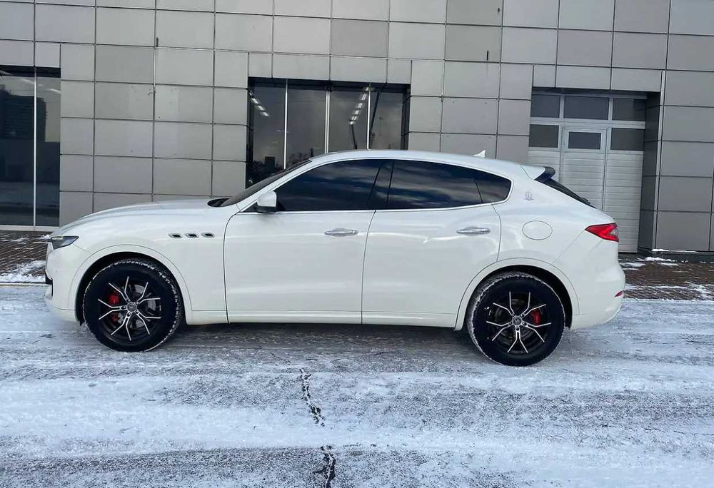 Фара Разборка Maserati Levante шрот разборка