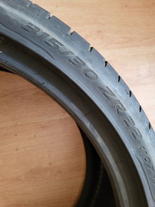 315/30ZR22 107Y Pirelli P Zero,1szt