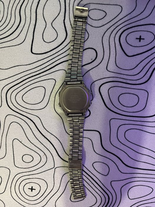 Наручний годинник Casio — простий і зручний варіант на кожен день