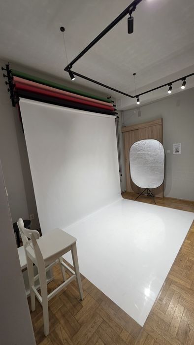 Wyjątkowe studio fotografii autoportretowej i klasyczne studio fotograficzne - Dwa w jednym!