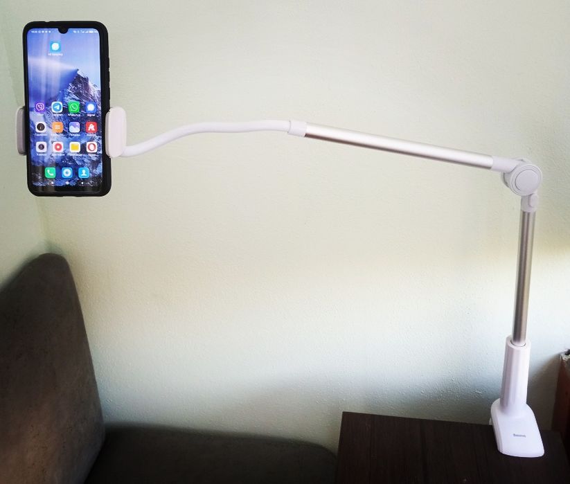 Настільний тримач для телефону