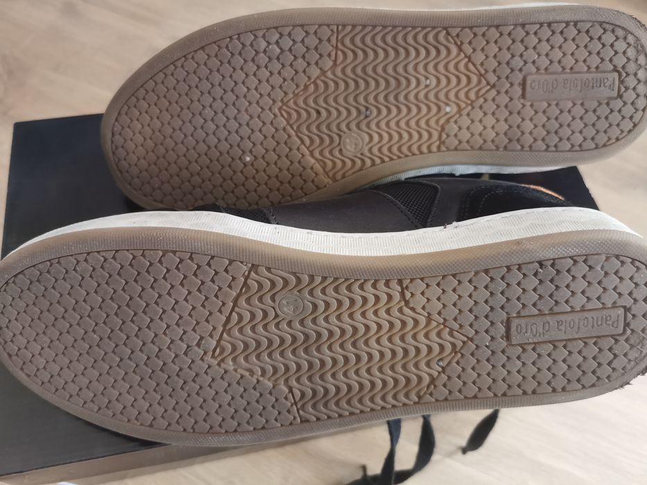 Włoskie sneakersy skórzane, rozm. 41